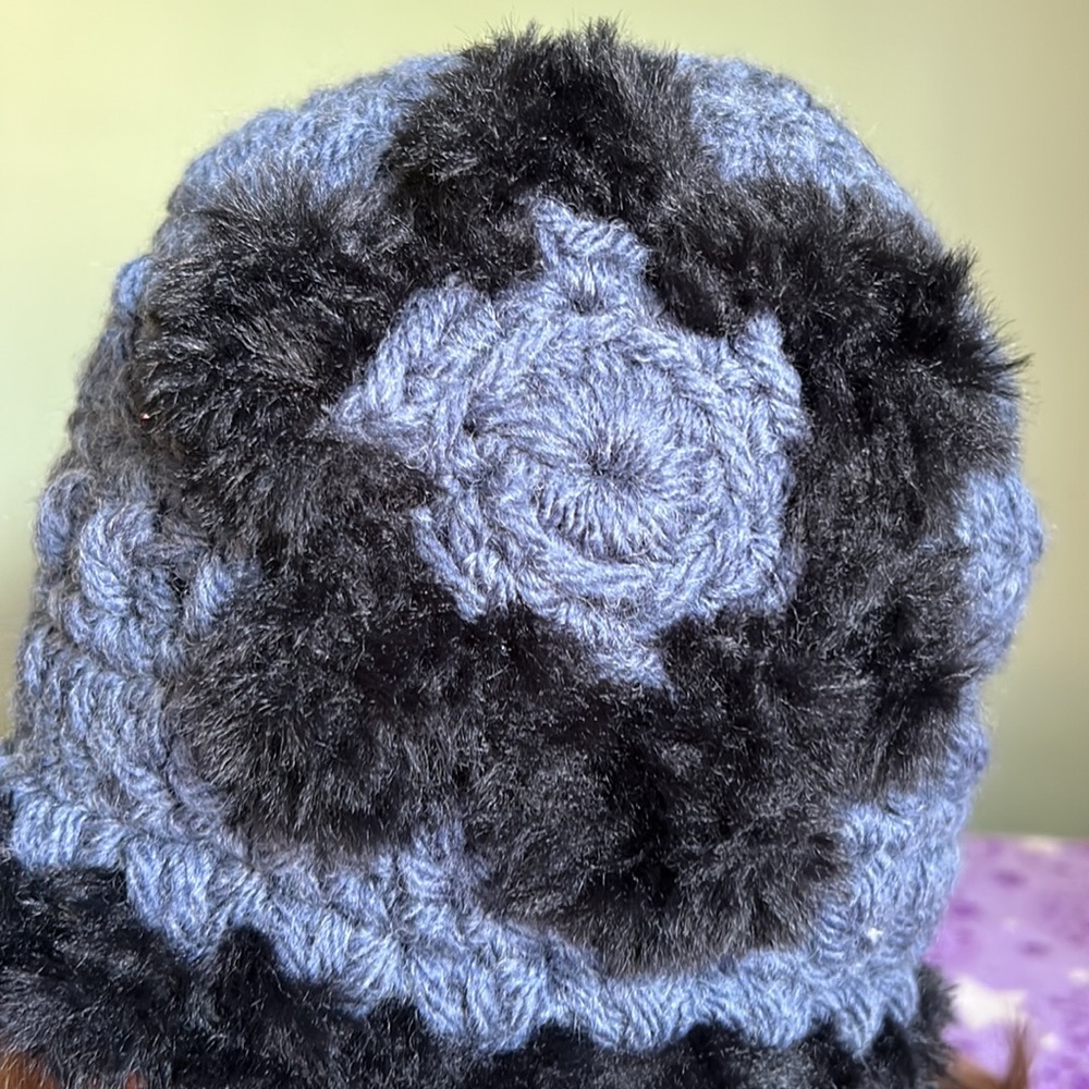 Elegant crochet soft thick wool beanie medium fake faux fur - Picture 2 of 6